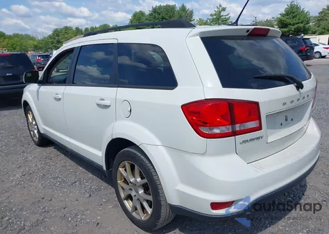 2013 Dodge Journey Sxt z USA, uszkodzony, nr VIN 3C4PDCBB7DT561193
